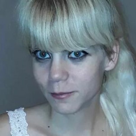 monanylon91 porn model archive