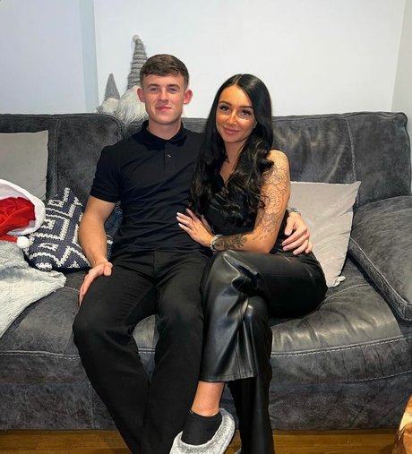 Chloe Panchal pornstar hot photos