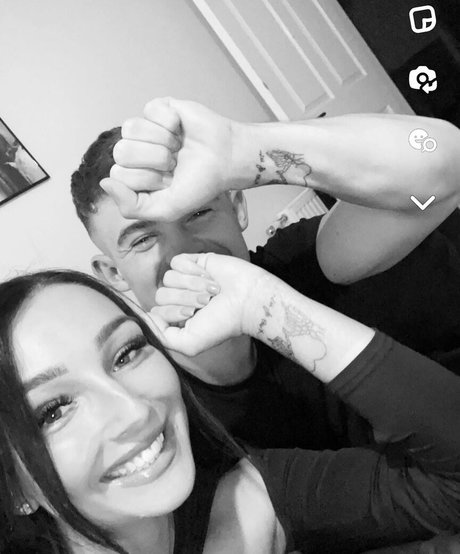 Chloe Panchal porn actress picture