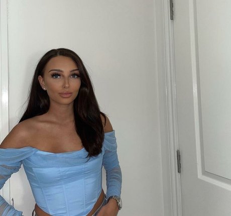 Chloe Panchal model pornographic img