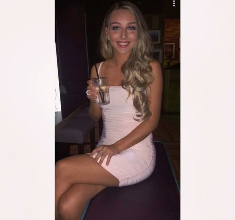 Chloe Panchal pretty star archive