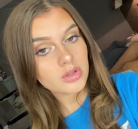 Isabella Evans adult actress photos