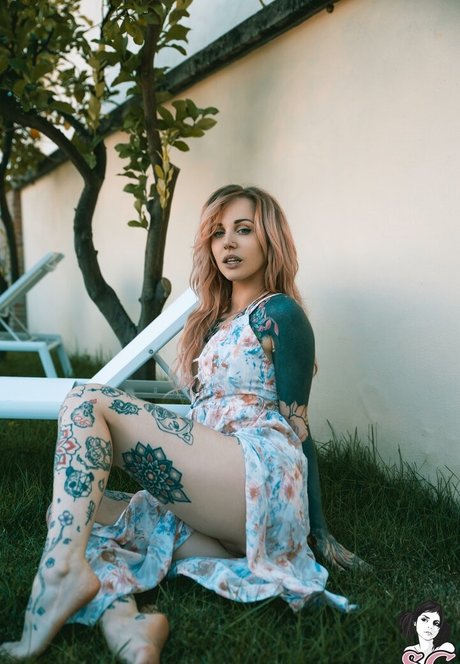 Ninaq art pornstar img