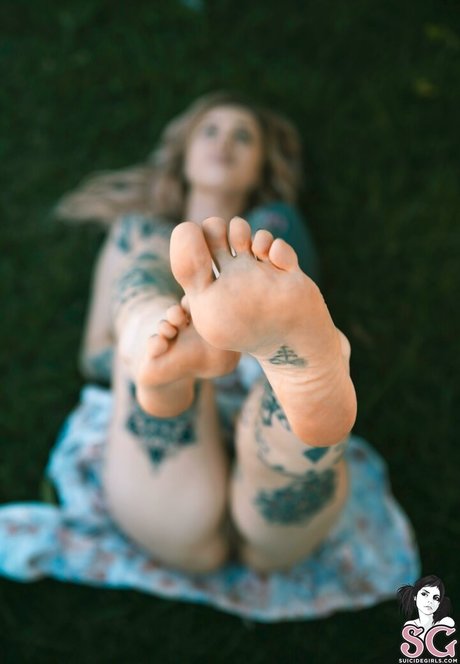 Ninaq pornstar art photo