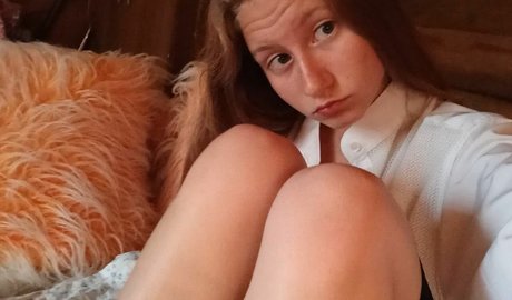 tonechkaa model hd photo