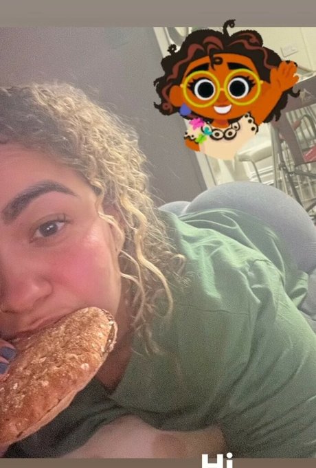 Adxfeels model nude photo