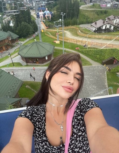 bigbaabe art actress pic