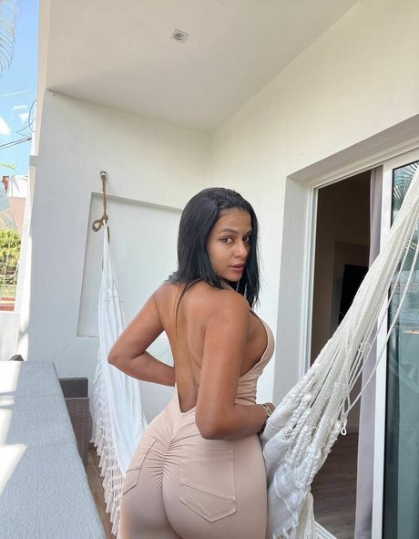 dubyduby beautiful model galleries