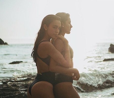 Luana Batanero pornstar sex pictures