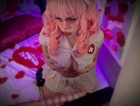 LunaLunaticka nude star picture