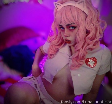 LunaLunaticka actress galleries