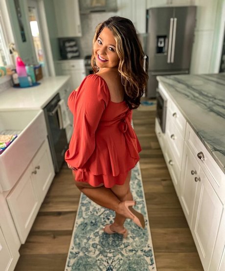 Brittney Lynn Vozar model erotic pictures