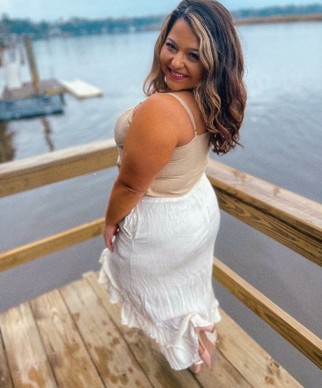 Brittney Lynn Vozar pornstar beautiful image