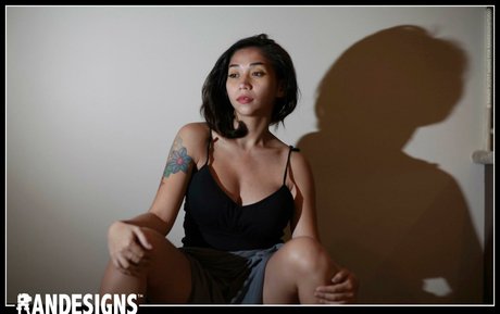 Kat TaylorSaydie nude star picture