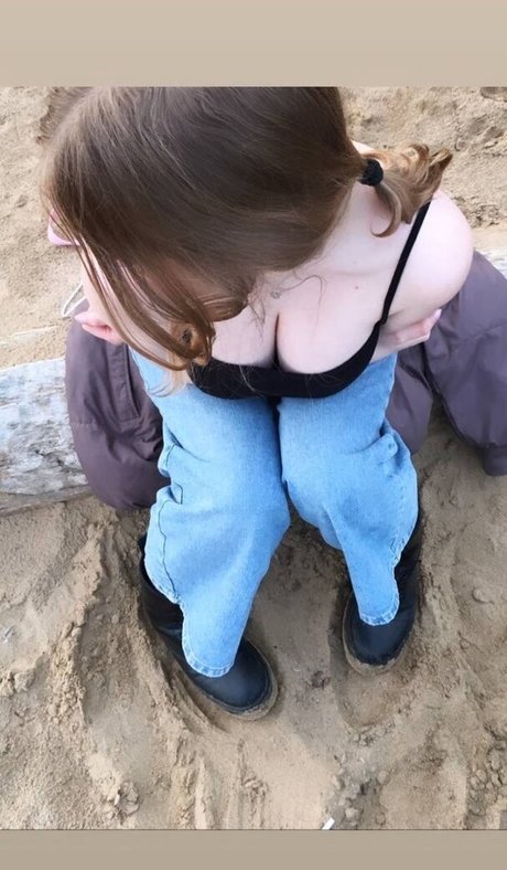 katrlvinaa pretty star photos