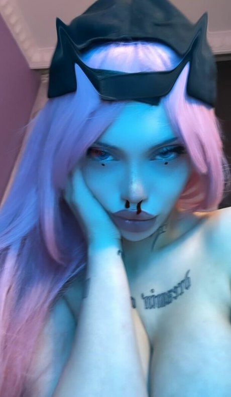 Yeahm8r Yamur Temiz_ model high quality image