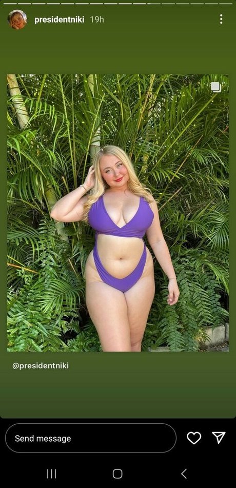 Niki Peacock model nudes img