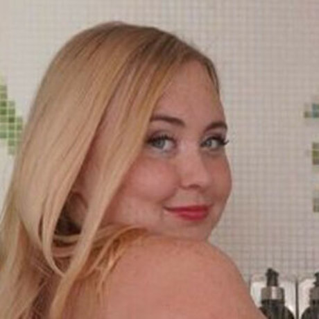 Niki Peacock star nude image