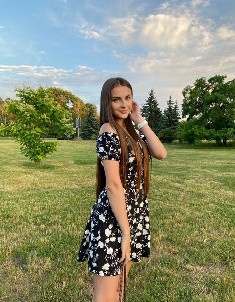 love evelin best actress galleries