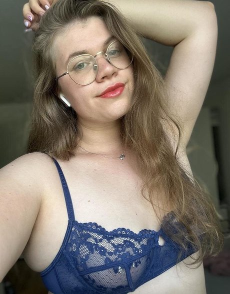 Lina Love model xxx pics