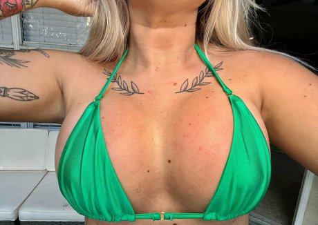 Autumn Rae star nice galleries