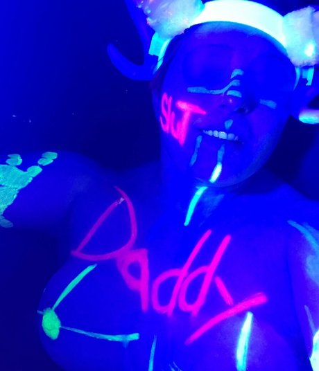 BlueHuneyDew art star images