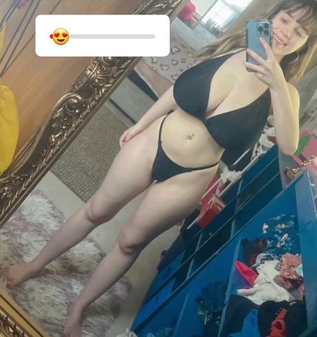 Marissa Munoz nude actress image