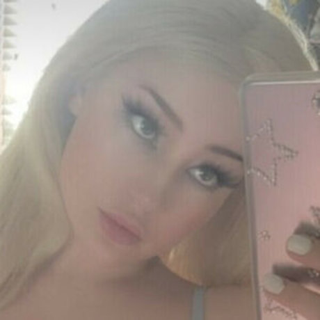 Sofiexxxo pornographic actress pictures