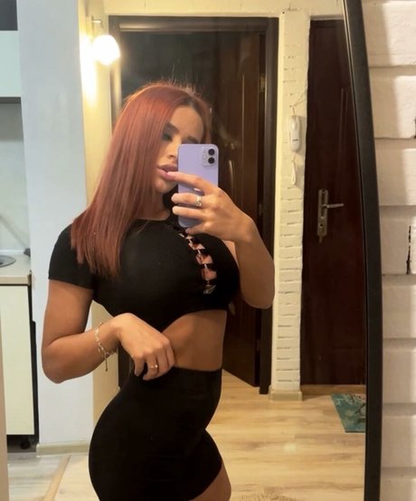 Denisa R Maria naked star pic