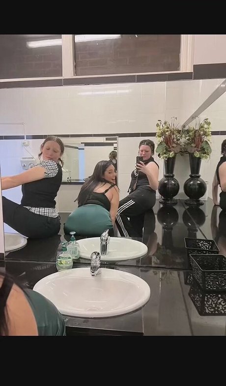 Raphaela S star free photos