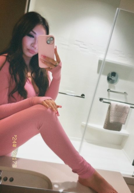 Thebratt0727 nudes model archive