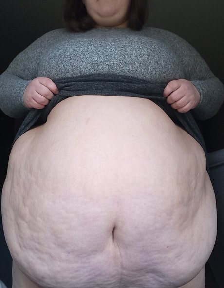 Fluffymaya98 top model pictures