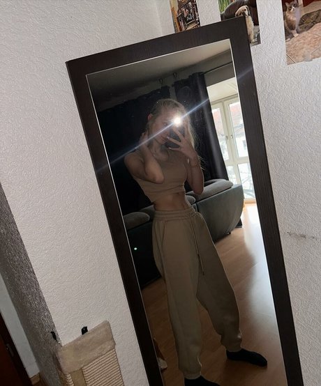 blonde vivi pornstar sexy pic