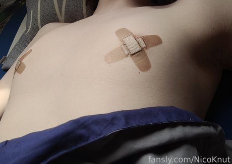 NicoKnut pornstar nude img