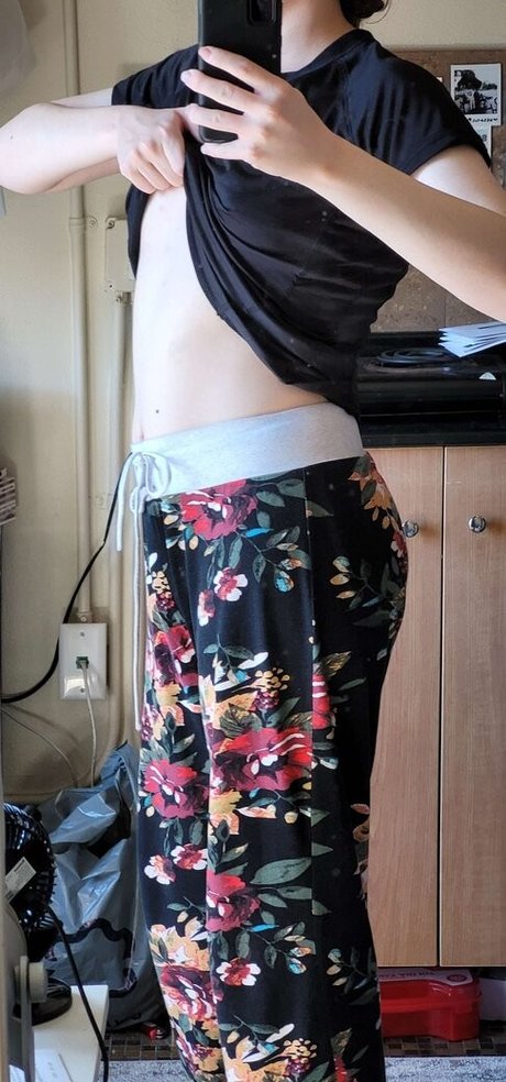 NicoKnut art actress photos