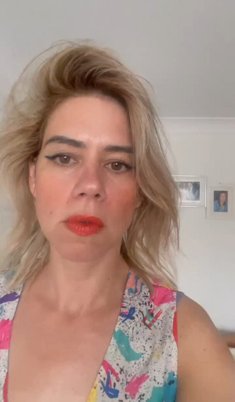 Lou Sanders beautiful pornstar gallery