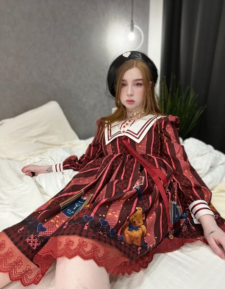 momorian pornographic model image