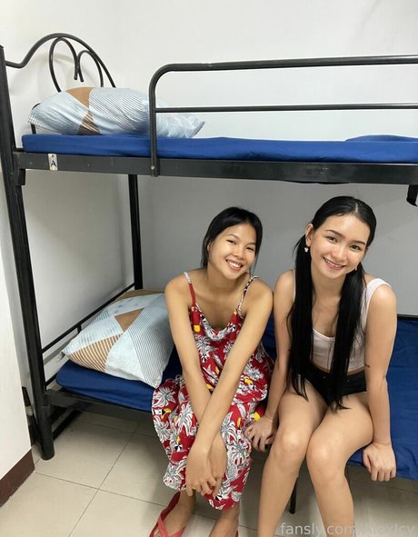 AlexIcy hd pornstar pictures