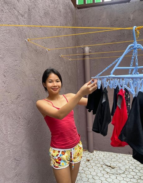 AlexIcy porn model picture