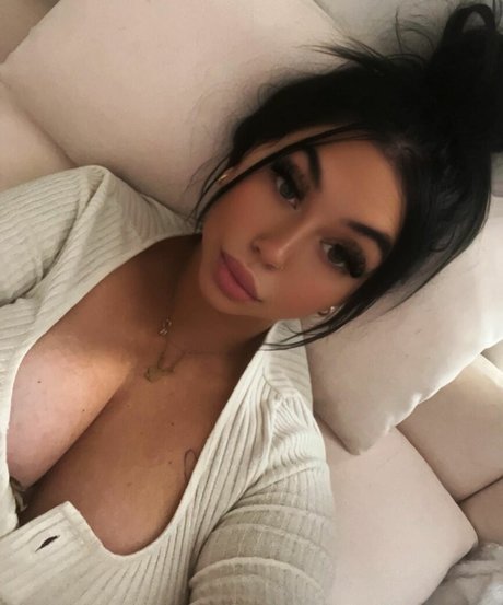 Mbou_ exclusive pornstar image