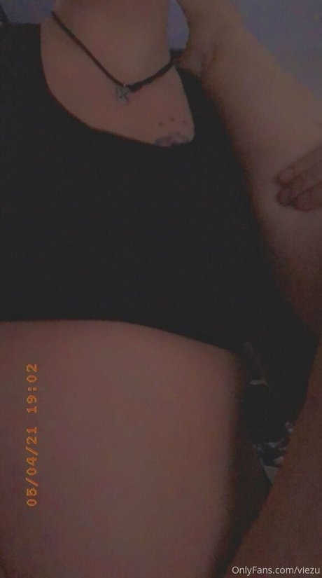 viezu beautiful model img