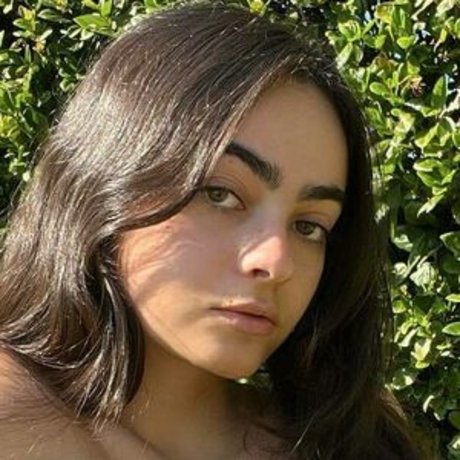 Inas Elashiry naked star img