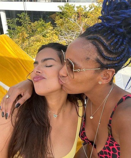 Lucy Hedges pornstar pretty photo