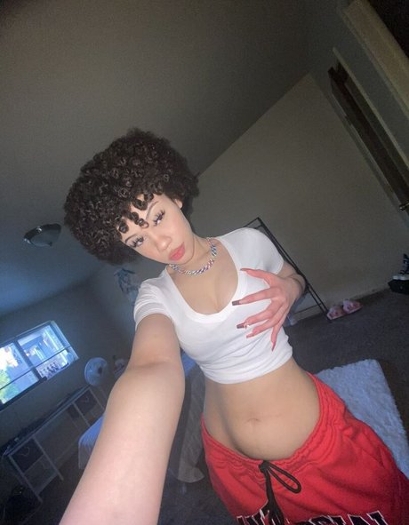 Gothxmyaa high quality actress images