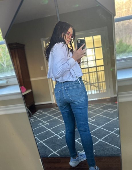 RandomJocelyn sex model archive