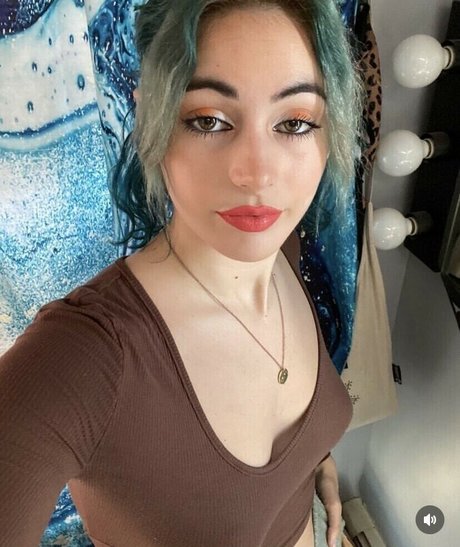 daretobelilith hd pornstar pictures