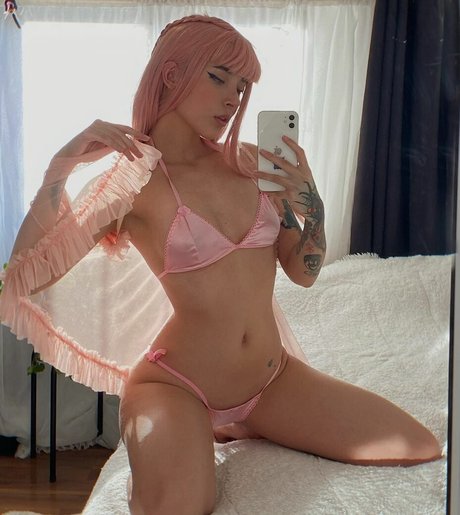 linyonkou star nude photos