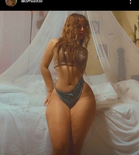 Cherrymariexxo star exclusive pics