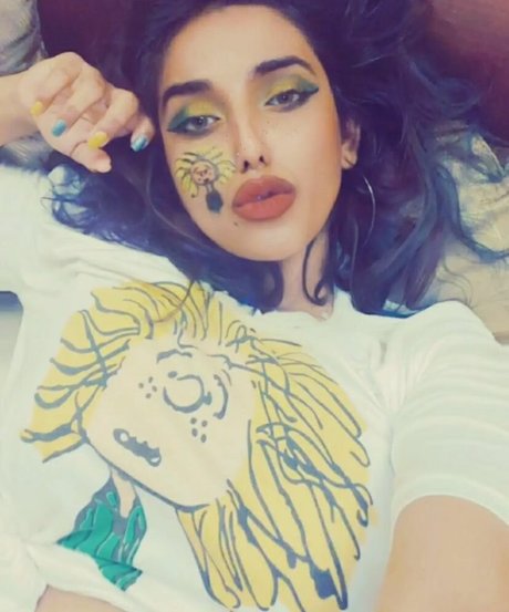 Nayoni Dutta star perfect pictures