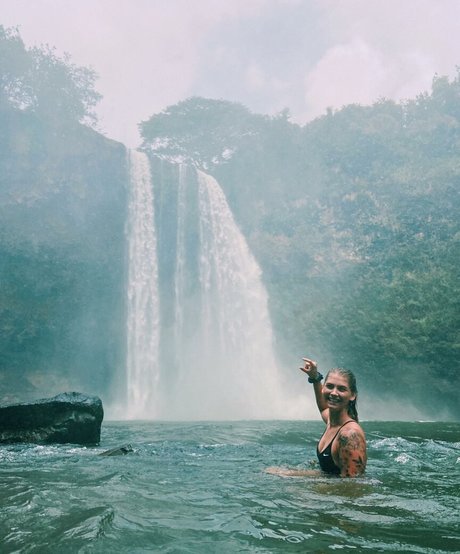 Abigail Martin nude actress images